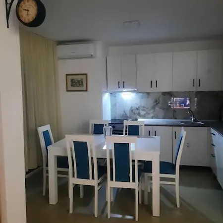 Apartment S Lux *